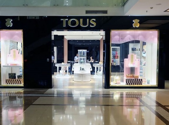 tous(桃丝熊)