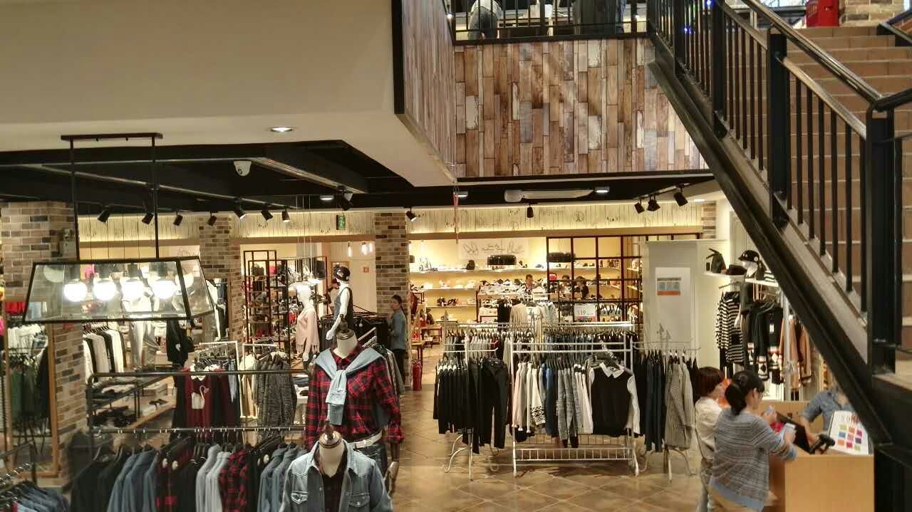 三福服装店,三福服饰,服装店名字_大山谷图库