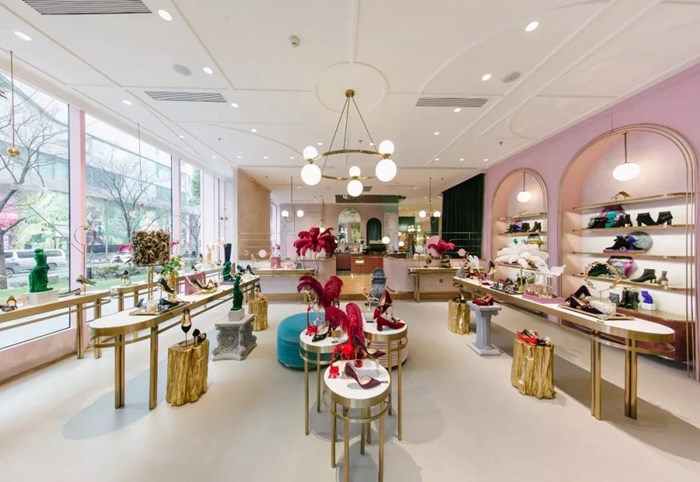 赢商大数据_高跟73小时(73hours)_简介_电话_门店