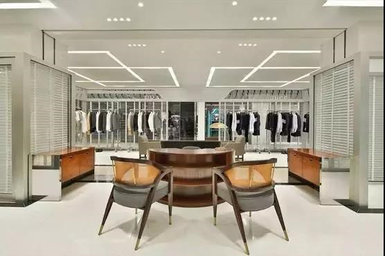 赢商大数据_thom browne(桑姆·布朗尼)_简介_电话_门店分布_选址标准