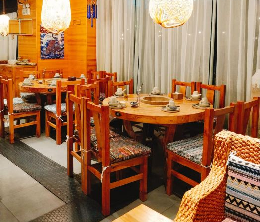 仙湖云南菜·蒸汽石锅鱼