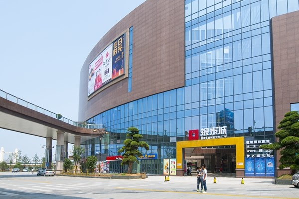 湖州东吴银泰城