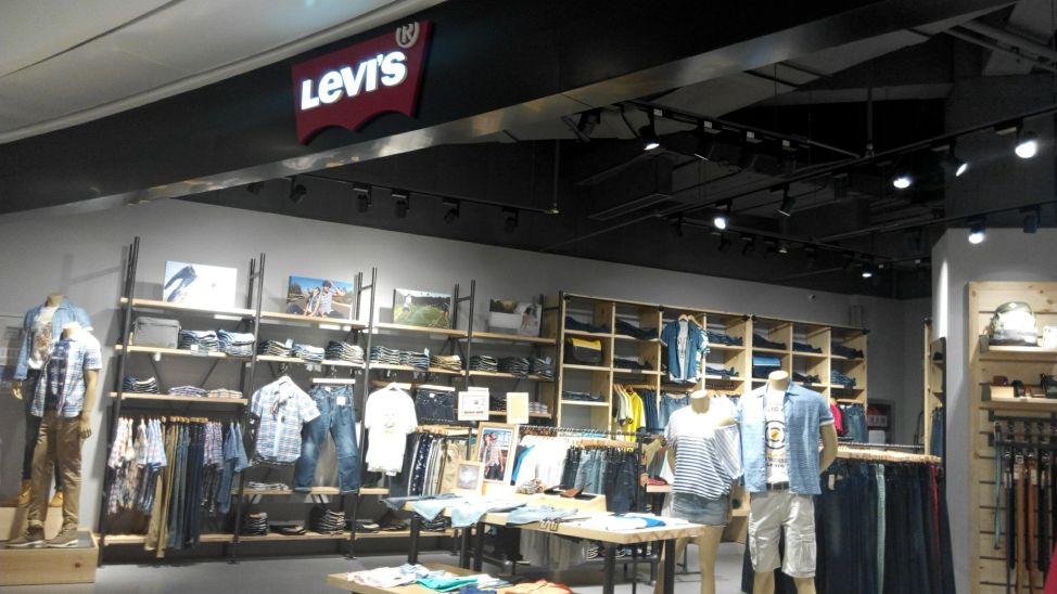 levis名品折扣店(李维斯名品折扣店)